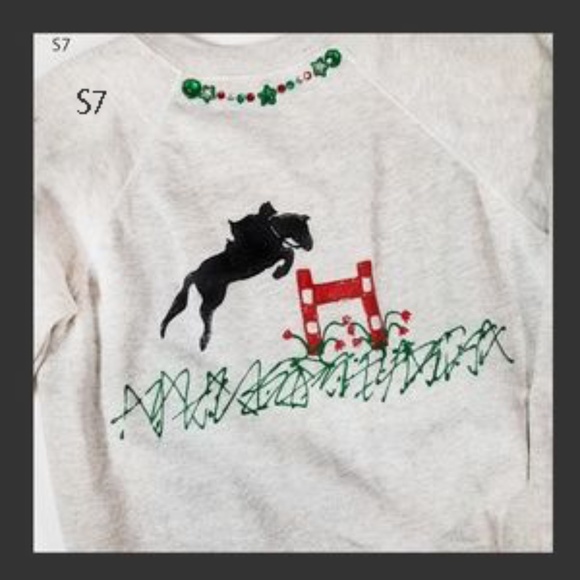 S7  Holiday themed Equestrian Sweatshirt - Picture 1 of 5
